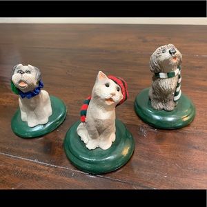 Byer’s Carolers pets